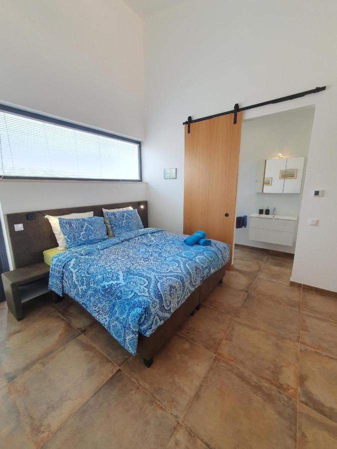 Suites Sunny Hill Монкарапашо Екстериор снимка