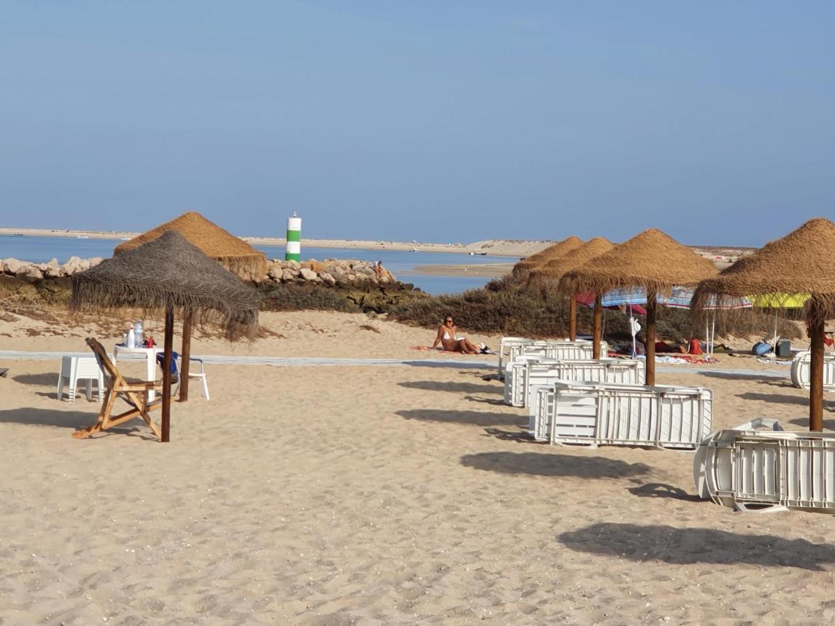 Suites Sunny Hill Монкарапашо Екстериор снимка