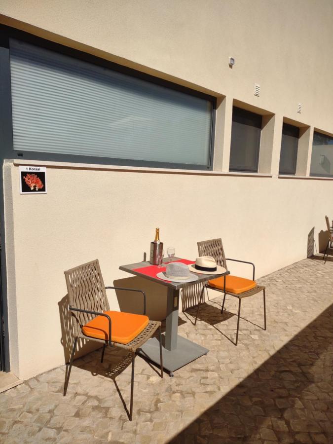 Suites Sunny Hill Монкарапашо Екстериор снимка
