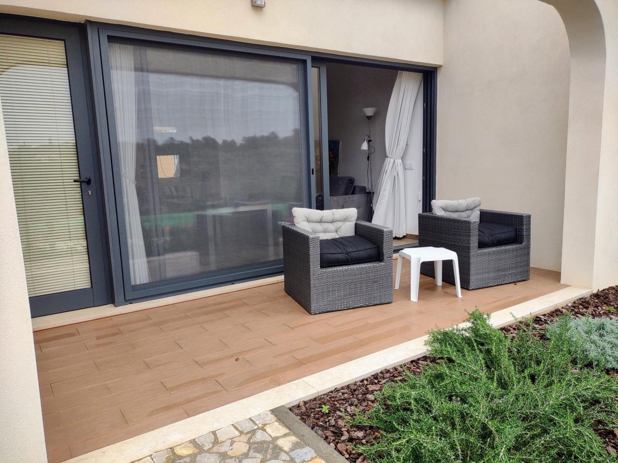 Suites Sunny Hill Монкарапашо Екстериор снимка